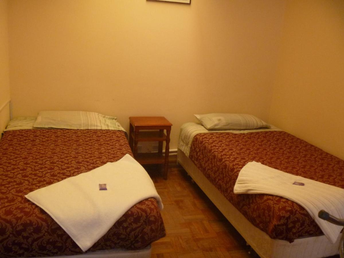 Julia Plaza Hotel أويوني الغرفة الصورة