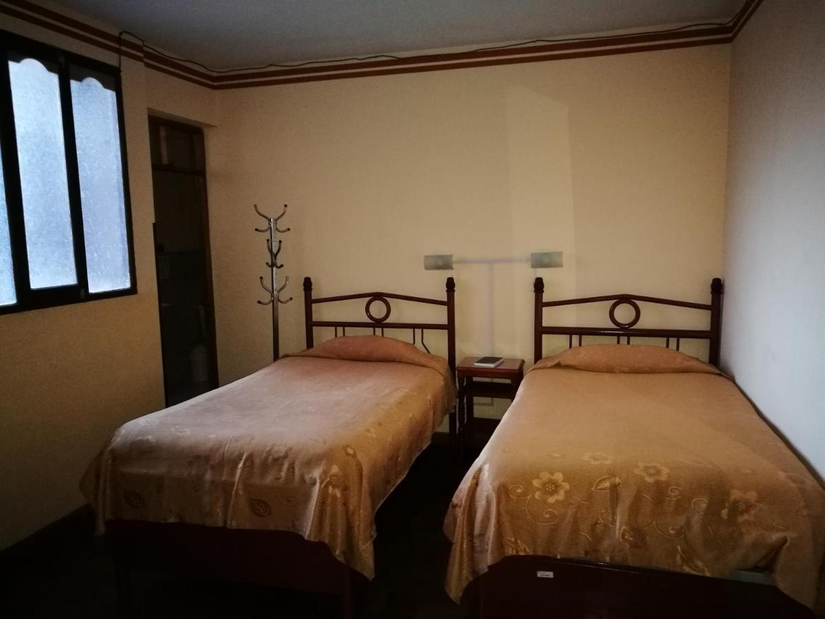 Julia Plaza Hotel أويوني المظهر الخارجي الصورة